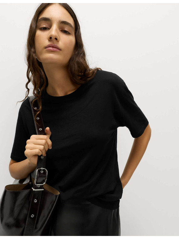 Marks & Spencer Voľné tričko z bavlny a modalu Marks & Spencer čierna