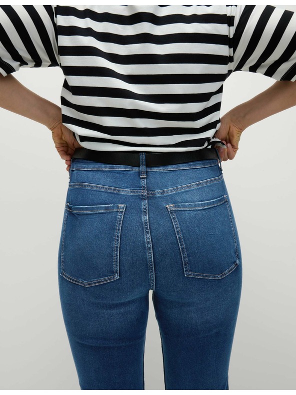 Marks & Spencer Tmavomodré dámske džínsy slim fit strihu Marks & Spencer