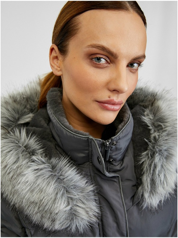 Orsay Tmavosivý dámsky zimný prešívaný kabát s opaskom ORSAY