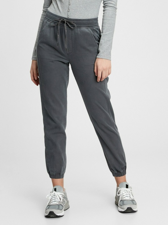 GAP Nohavice joggers GAP