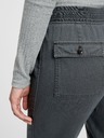 GAP Nohavice joggers GAP