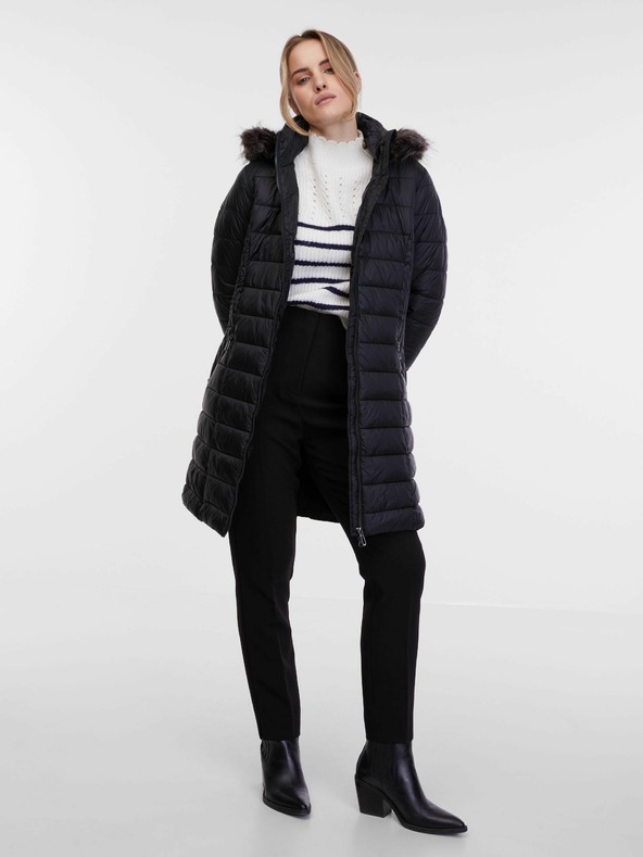 Orsay Čierny dámsky prešívaný kabát ORSAY