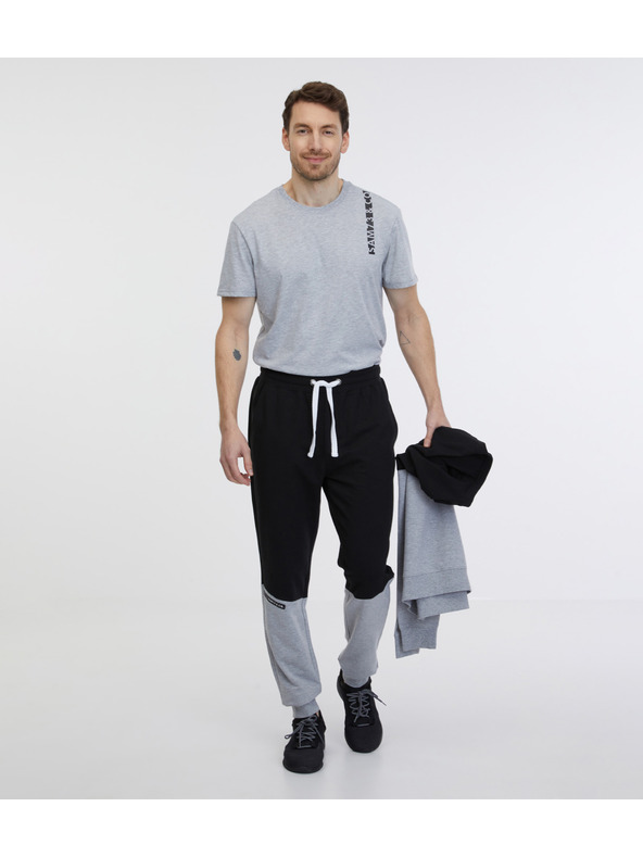 Sam 73 Šedo-čierne pánske tepláky SAM 73 Jorge