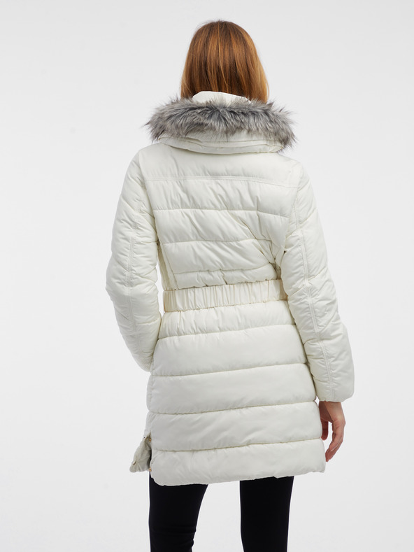 Orsay Krémový dámsky prešívaný kabát s umelým kožúškom ORSAY