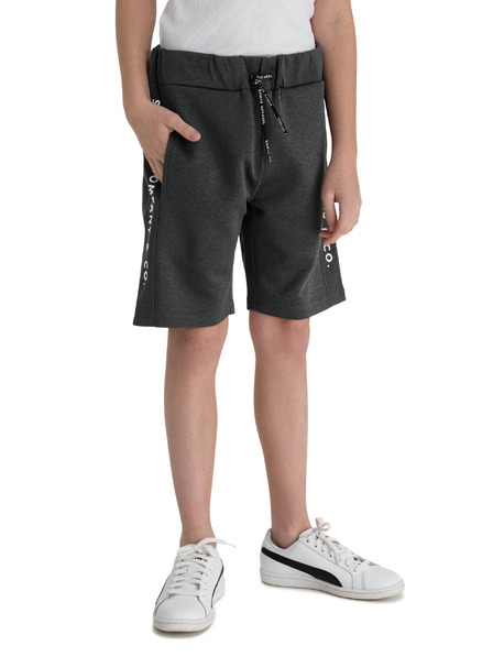 Sam 73 Tmavosivé chlapčenské šortky s pásom SAM 73