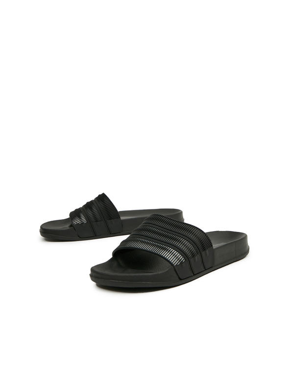 Sam 73 Frederick Šľapky