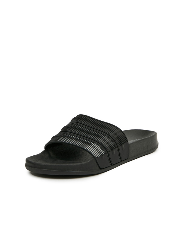 Sam 73 Frederick Šľapky