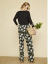 ZOOT.lab Zeleno-čierne dámske kvetované nohavice ZOOT.lab Ena