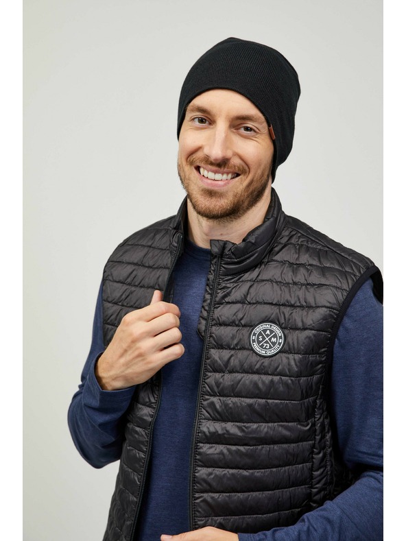 Sam 73 Čierna pánska čiapka SAM 73