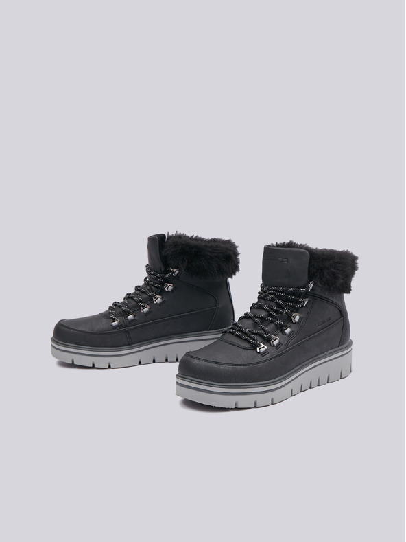 Sam 73 Čierna dámska zimná členková obuv SAM 73 Urubi