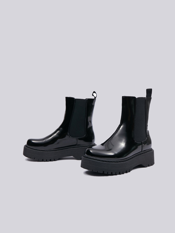 Sam 73 Čierne dámske členkové topánky SAM 73 Lacerta