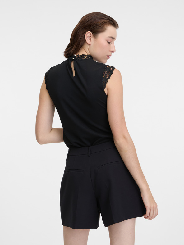 Orsay Čierne dámske tričko s čipkovanými detailmi ORSAY