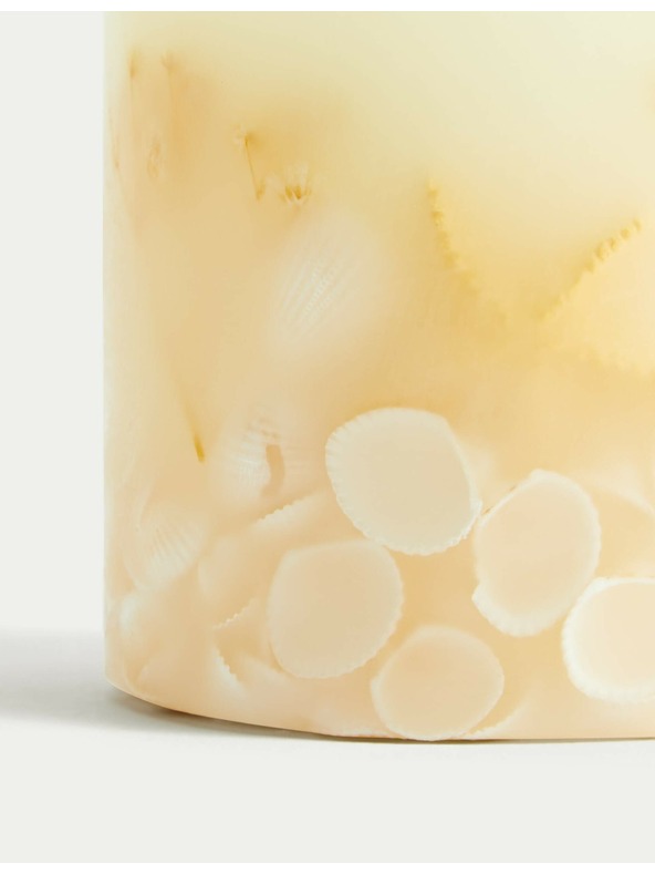 Marks & Spencer Vonná sviečka Seashells Marks & Spencer viacfarebná
