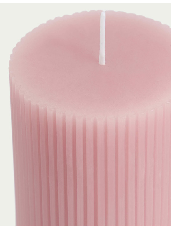 Marks & Spencer Hrebienková sviečka Marks & Spencer ružová