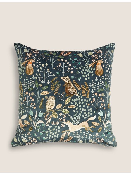 Marks & Spencer Vyšívaný vankúšik s lesným motívom Marks & Spencer námorná modrá