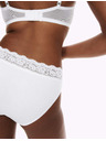Marks & Spencer Bavlnené čipkované nohavičky s lycrou, 5 balení Marks & Spencer biele