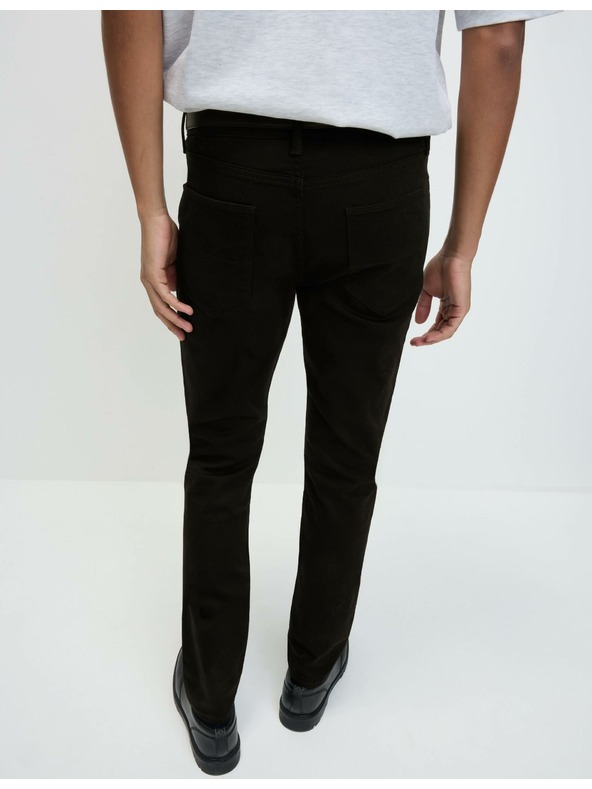 Marks & Spencer Strečové džínsy s úzkym strihom Marks & Spencer čierna