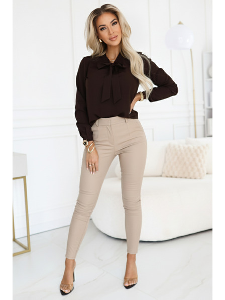 numoco Obchodná blúzka s dlhým rukávom a zaväzovaním vpredu - čokoládová