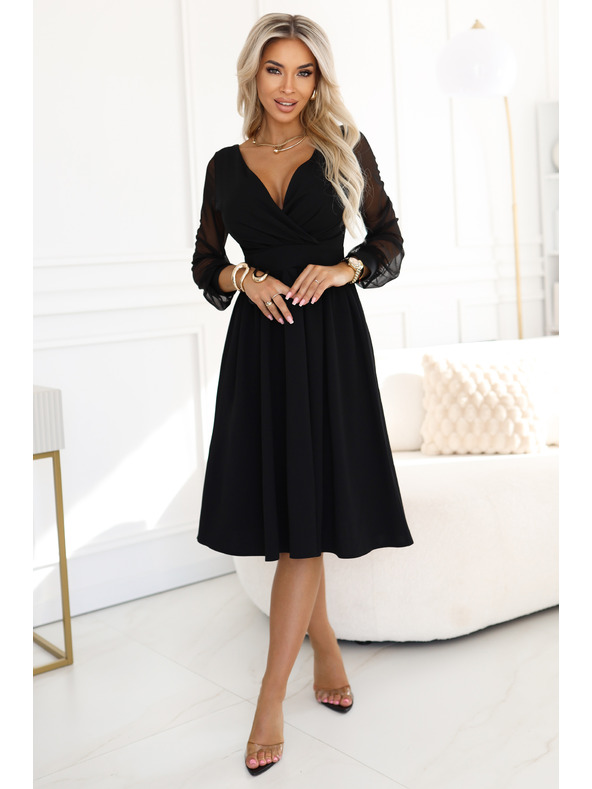 numoco Elegantné midi šaty so zavinovacím výstrihom a tylových rukávov - čierne