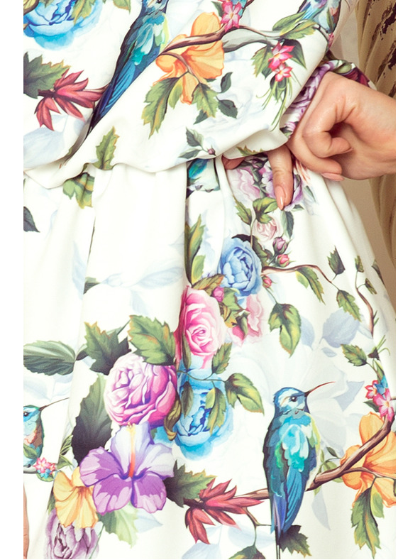 numoco Dlhé šaty zviazané pri krku - farebné ruže a modré vtáky