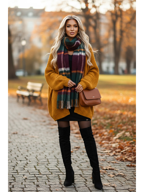 numoco Pohodlné netopierové šaty s dlhým rukávom - čierne