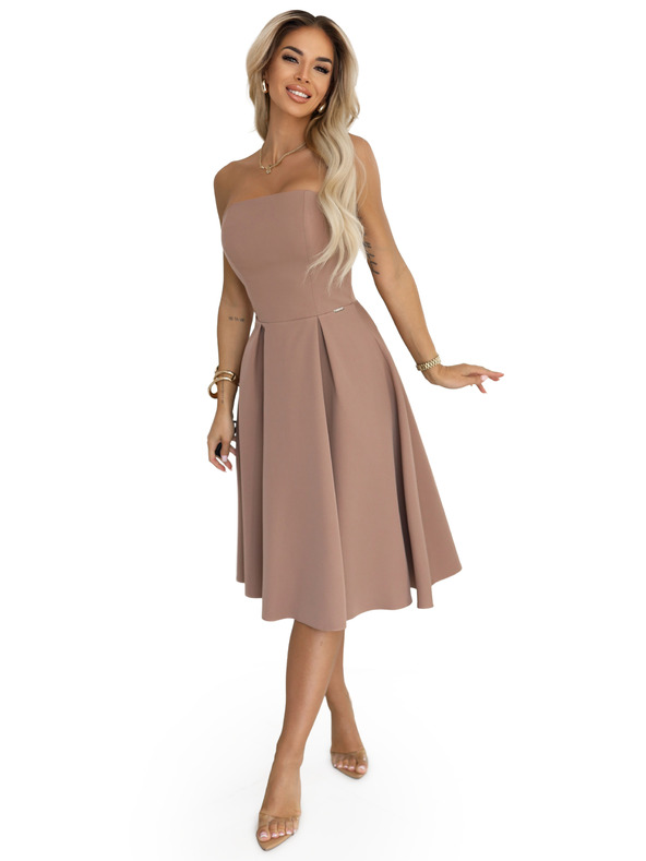 numoco VIVIENNE midi šaty s korzetom a rozšírenými ramienkami pre zvláštne príležitosti - béžové