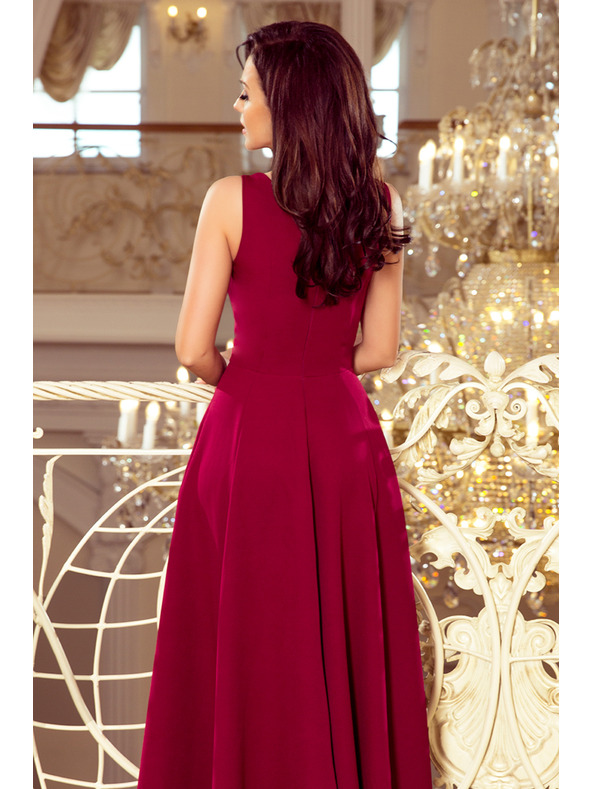 numoco CINDY dlhé šaty s výstrihom - burgundské