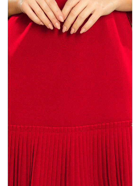numoco LUCY - plisované pohodlné šaty - červené