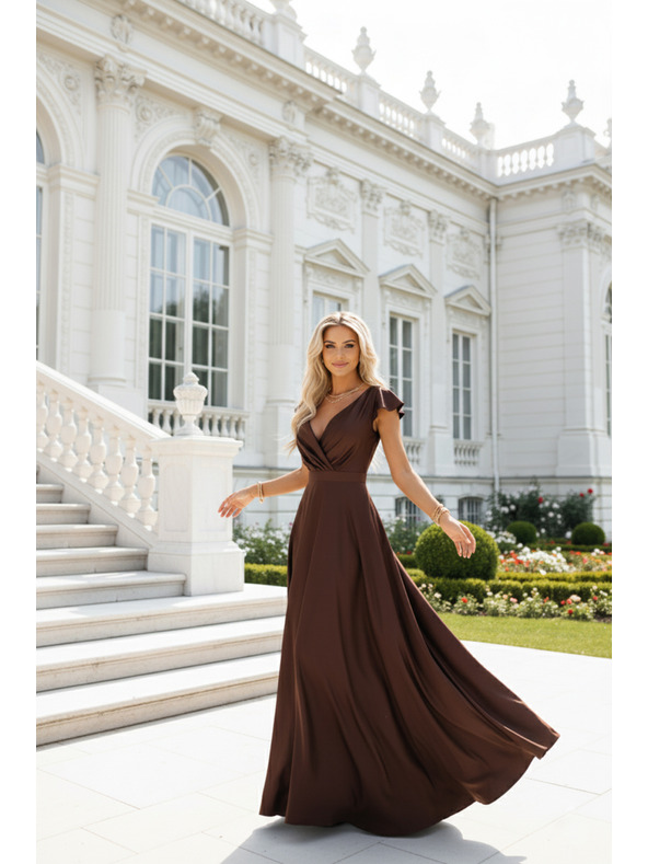 numoco CRYSTAL saténové dlhé šaty s výstrihom - čokoládové