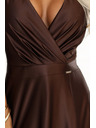 numoco CRYSTAL saténové dlhé šaty s výstrihom - čokoládové