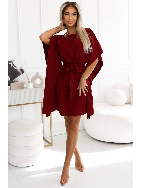 numoco SOFIA Motýlikové šaty so zaväzovaním v páse - Vínovej farby