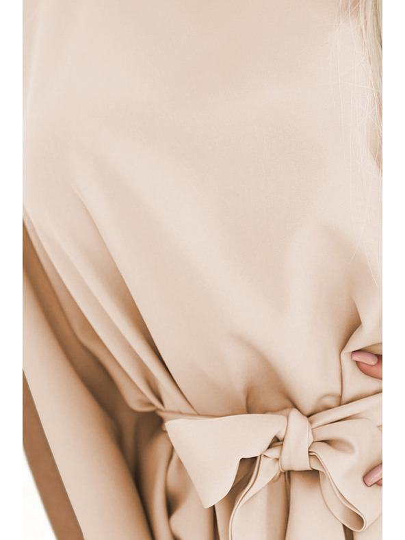 numoco SOFIA Motýlikové šaty so zaväzovaním v páse - tmavobéžové