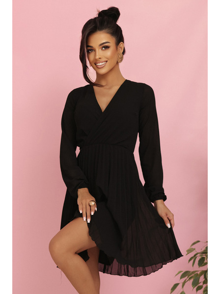 numoco ISABELLE Poľské skladané šaty s dlhým rukávom a výstrihom - čierne