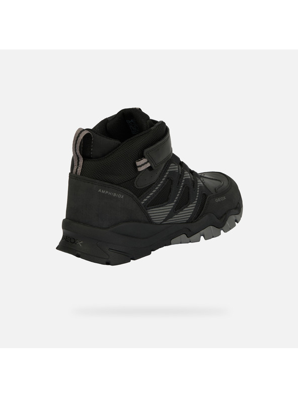 Geox Čierne chlapčenské tenisky Geox Montrack B ABX