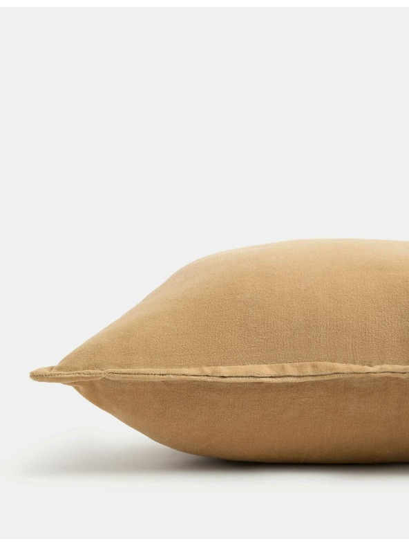 Marks & Spencer Zamatový vankúšik z čistej bavlny Marks & Spencer hnedá