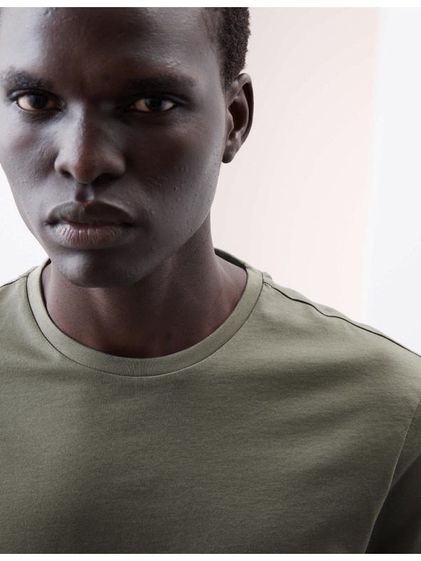 Marks & Spencer Tričko z prémiovej bavlny, úzky strih Marks & Spencer zelená