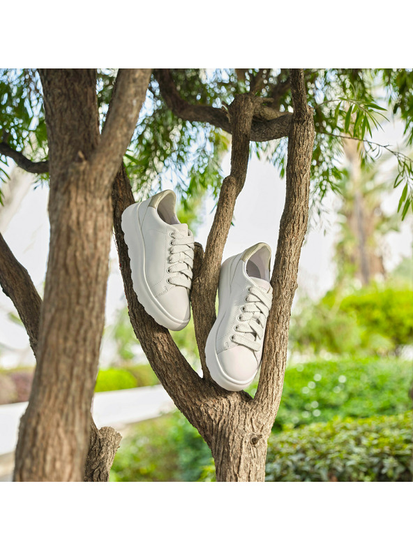 Geox Biele dámske tenisky Geox Spherica Ec4.1