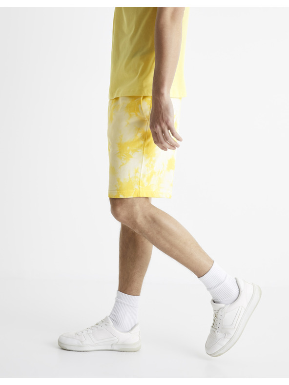 Celio Žlté batikované šortky Celio Botache