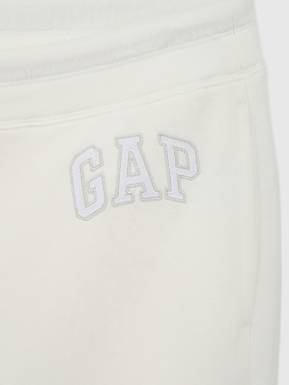 GAP Tepláky s logom GAP