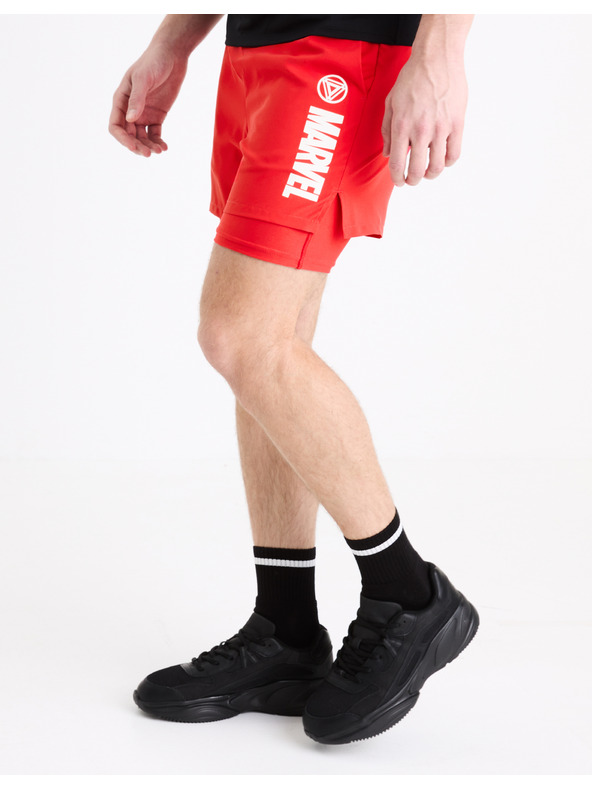 Celio Červené športové šortky Celio Marvel - Iron Man