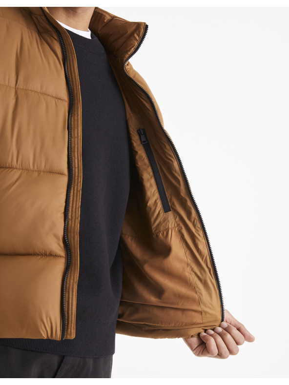 Celio Hnedá pánska prešívaná zimná bunda Celio Vusun