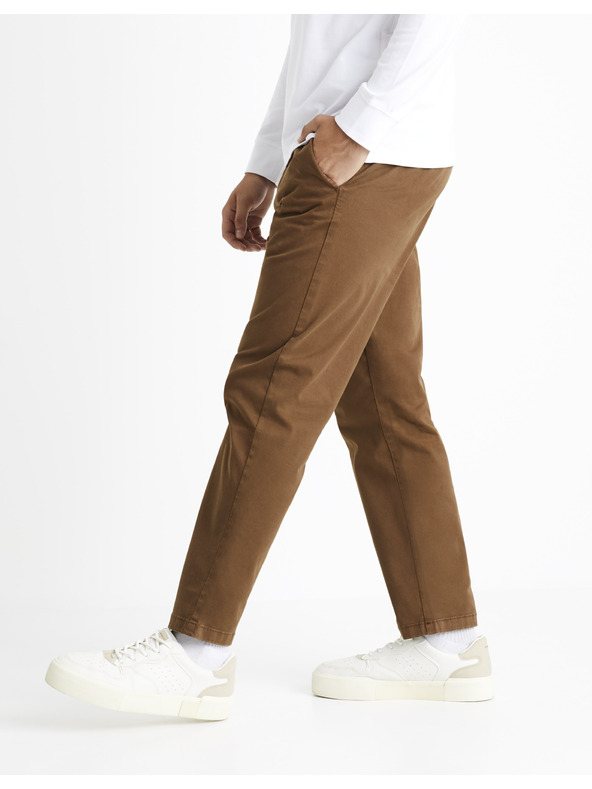 Celio Hnedé pánske nohavice Celio Cochicrop