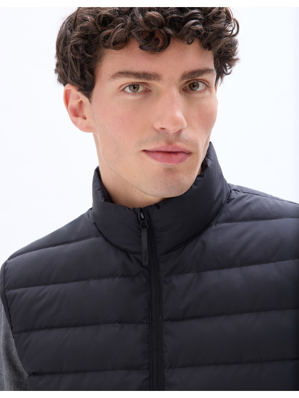 Celio Vesta Mulightsl