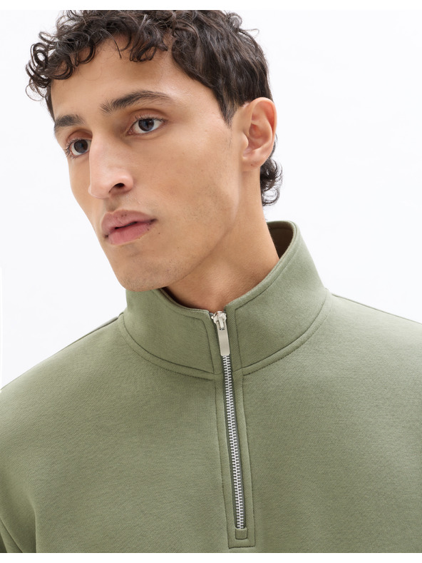 Celio Mikina Metreuk so stojačikom