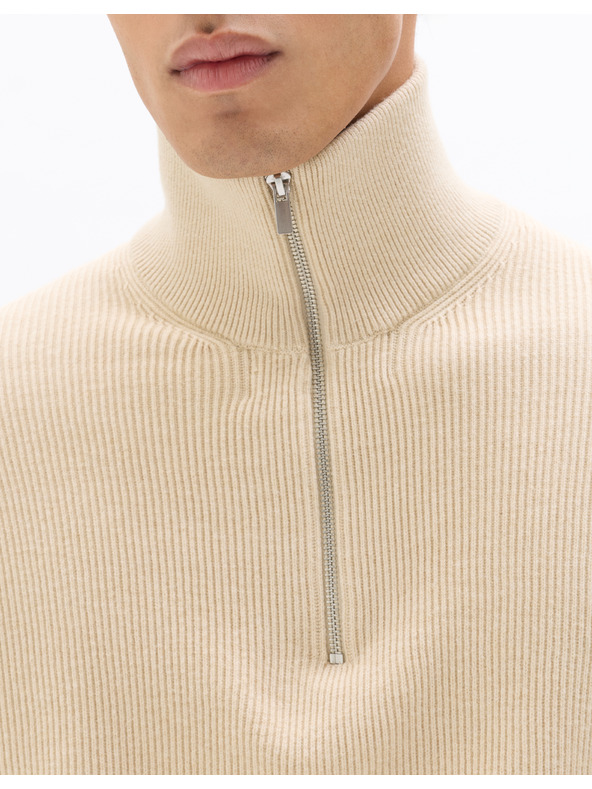 Celio Sveter Newthem so stojačikom