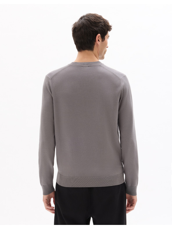 Celio Sveter Neviskozv