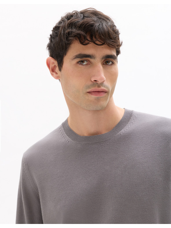 Celio Sveter Neviskozv