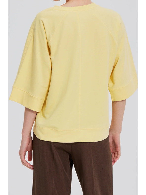 Moodo Sveter s krátkymi a širokými rukávmi žltý Moodo