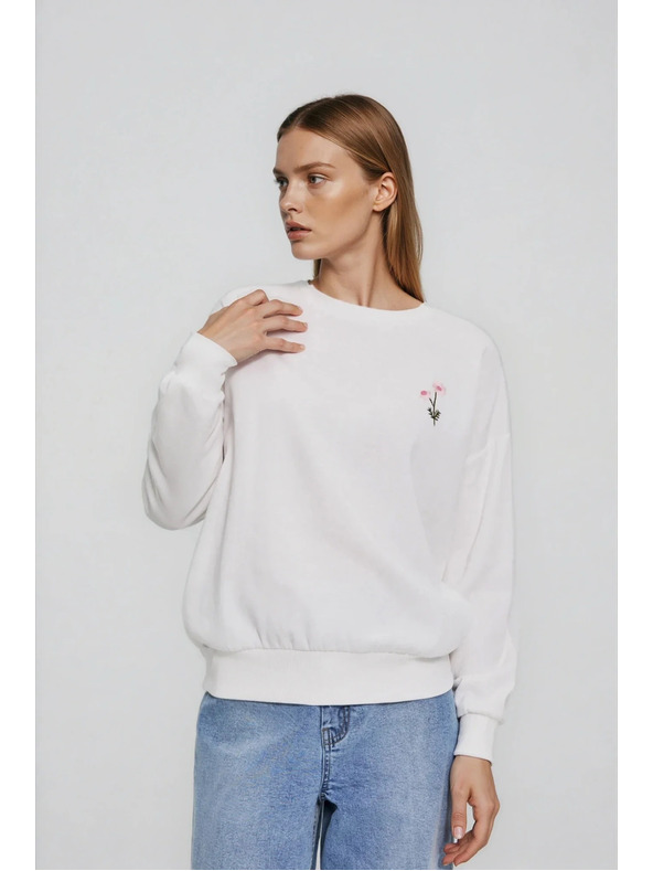Moodo Blúzka s vyšívaným kvetom biela Moodo