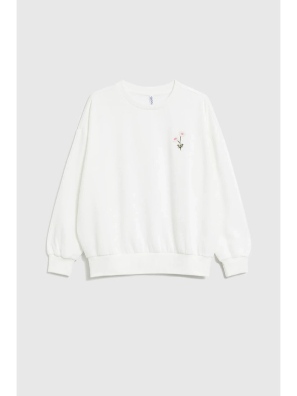 Moodo Blúzka s vyšívaným kvetom biela Moodo